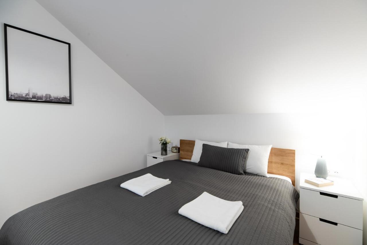 Neo Unique & Bright Apartments, Free Parking, 15Min Old Town & Kazimierz - By Homelike Krakow Luaran gambar
