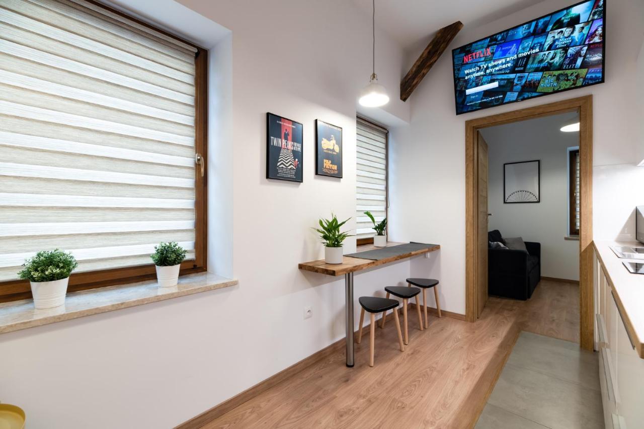Neo Unique & Bright Apartments, Free Parking, 15Min Old Town & Kazimierz - By Homelike Krakow Luaran gambar